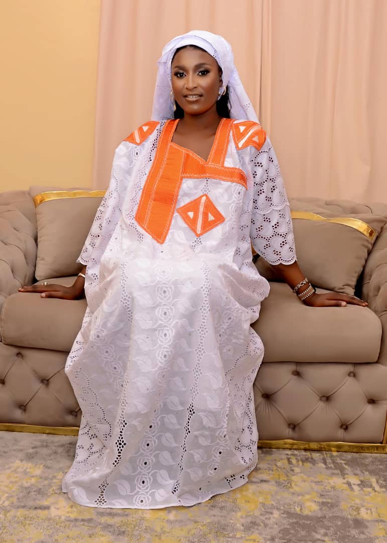 Zahra Bubu (White)